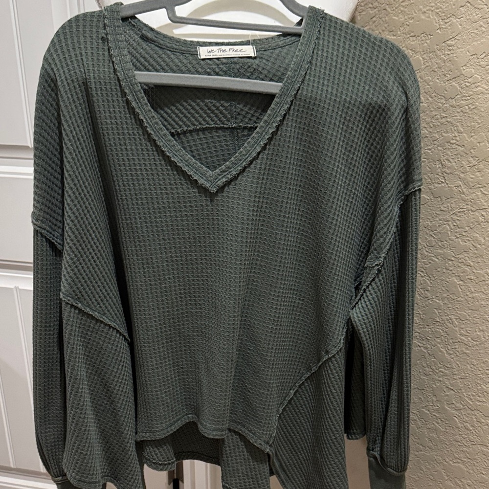 EUC We The Free SZ XS Caroline waffle oversized Green sweatshirt can fit M or L